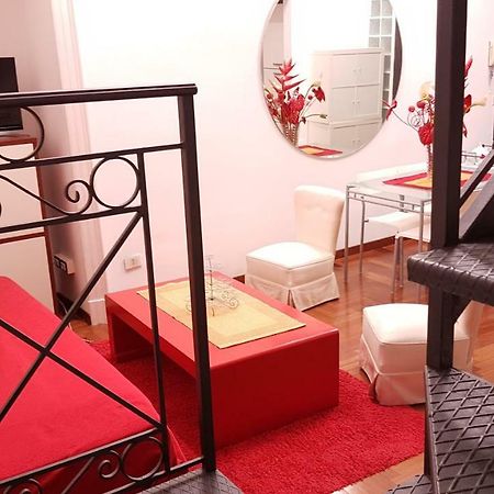 Hotel Il Salotto Di Nonna Cornelia 2 à Naples Extérieur photo