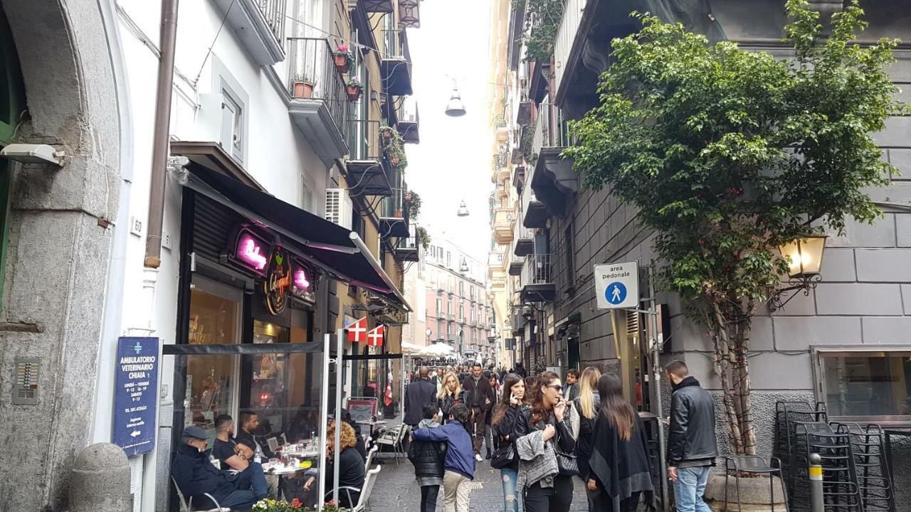 Hotel Il Salotto Di Nonna Cornelia 2 à Naples Extérieur photo