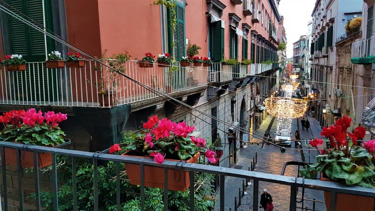 Hotel Il Salotto Di Nonna Cornelia 2 à Naples Extérieur photo